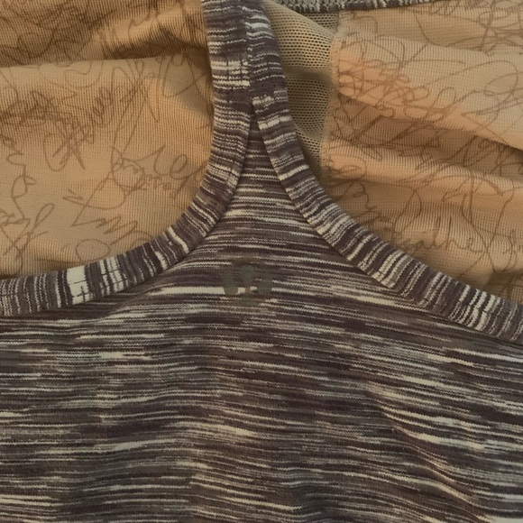 Like new lemon Y tank top. - Picture 3 of 4